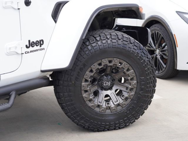 Used 2021 Jeep Gladiator Sport AWD/4WD image 8