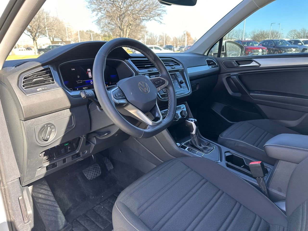 Used 2024 Volkswagen Tiguan S image 21