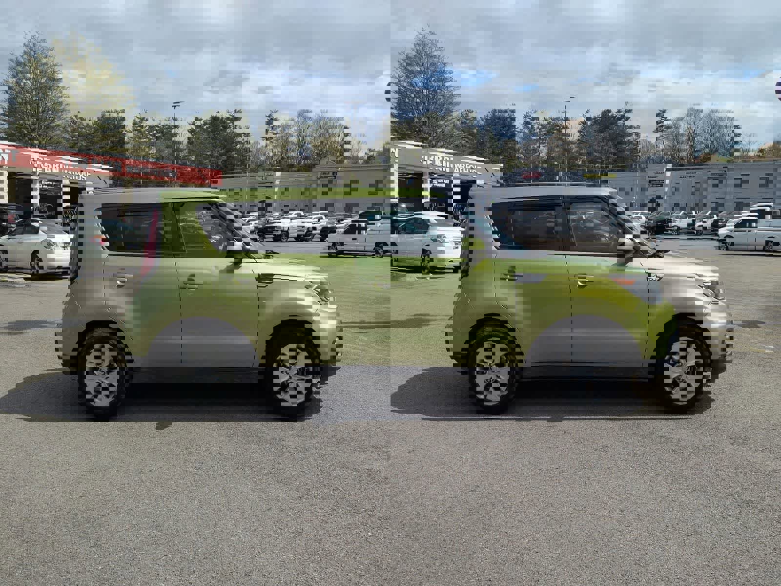 Used 2018 Kia Soul image 9