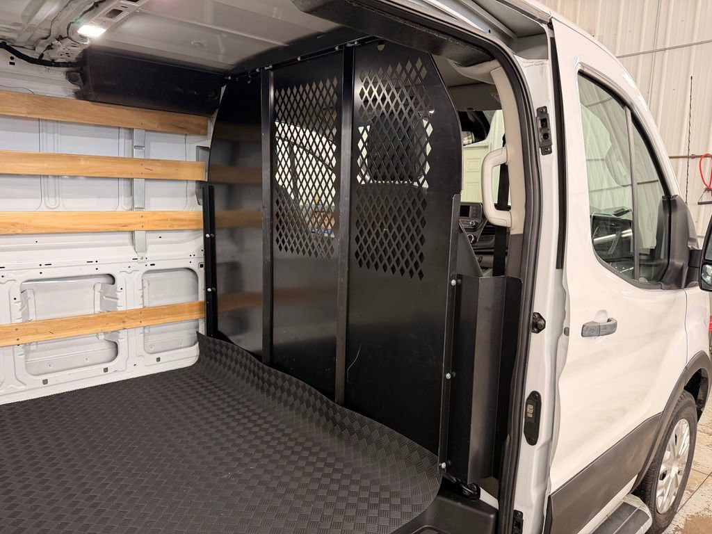 Used 2024 Ford Transit 250 Low Roof w/ Exterior Upgrade Package image 24