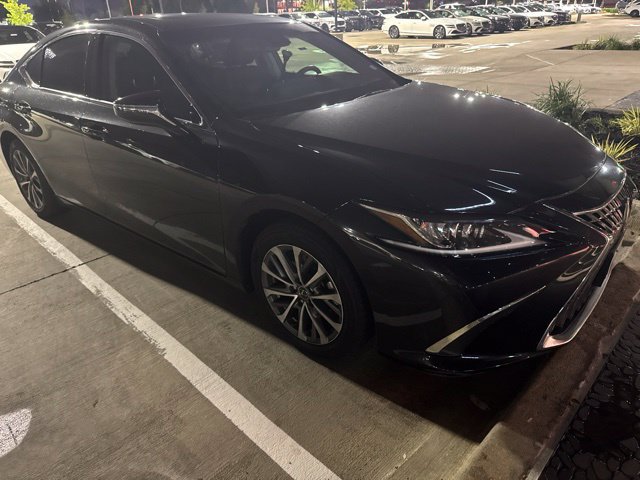 Used 2022 Lexus ES 350 w/ Accessory Package 2 FWD image 2