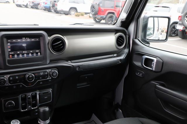 Used 2023 Jeep Gladiator Sport image 24