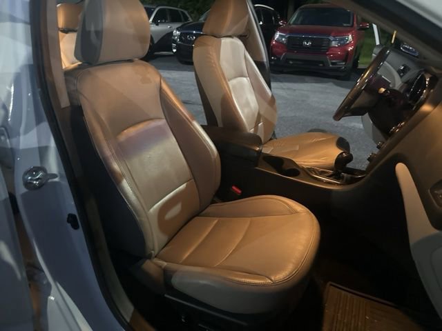 Used 2012 Kia Optima EX w/ Premium Pkg FWD image 17