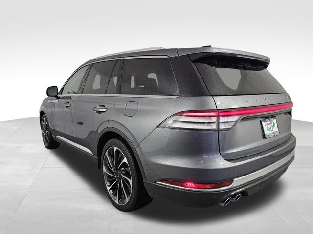 Used 2025 Lincoln Aviator Reserve w/ Equipment Group 201A image 5