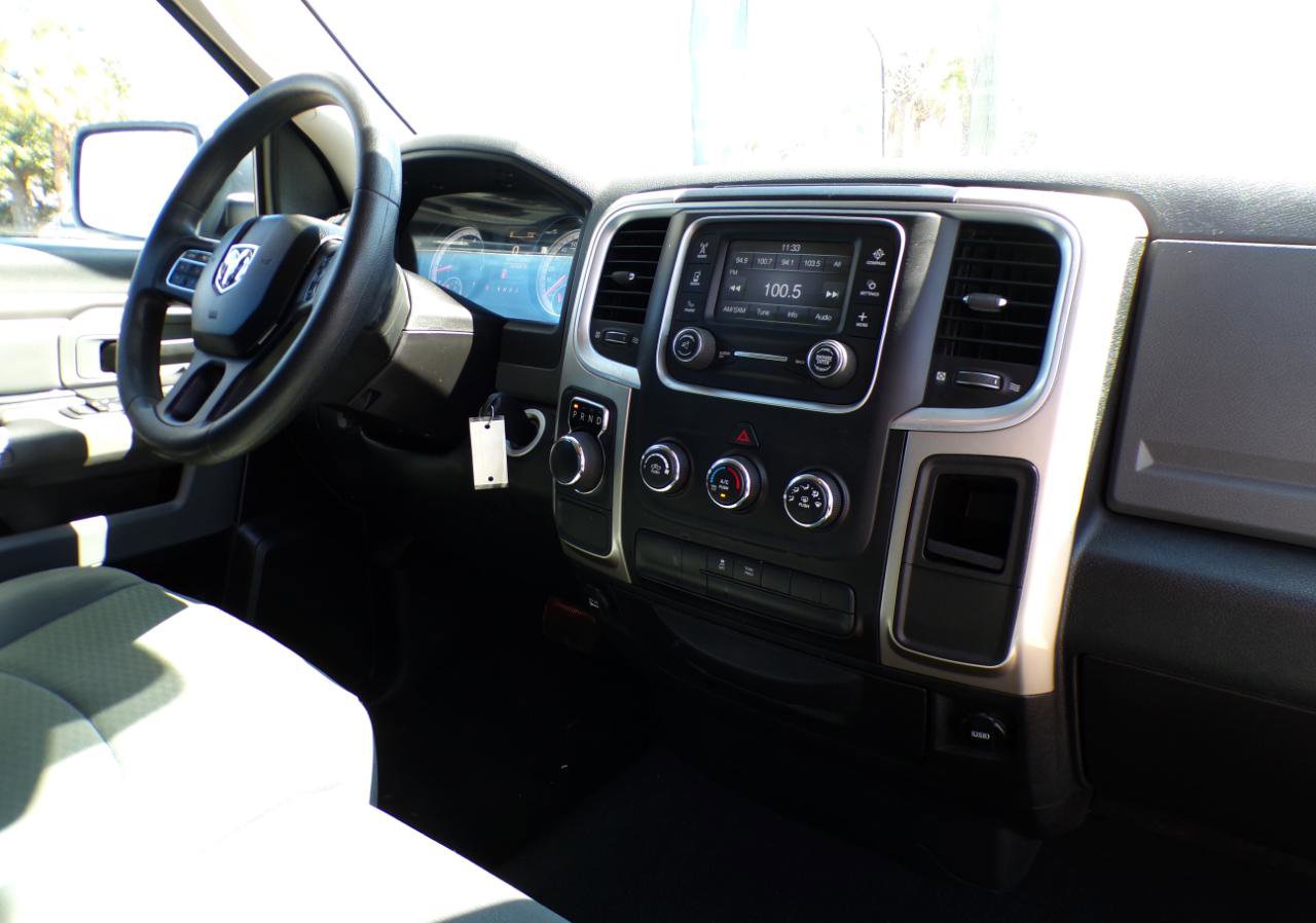 Used 2016 RAM 1500 Classic SLT image 21