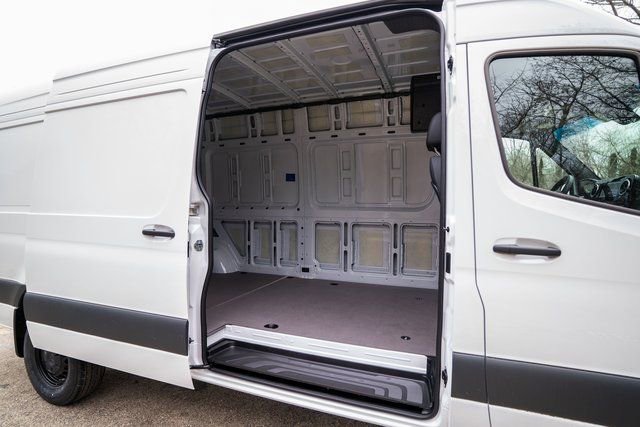 New 2026 Mercedes-Benz Sprinter 2500 image 28