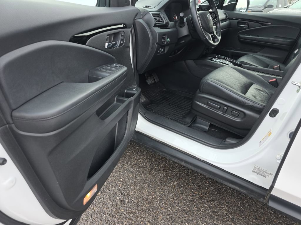 Used 2019 Honda Passport Touring image 11