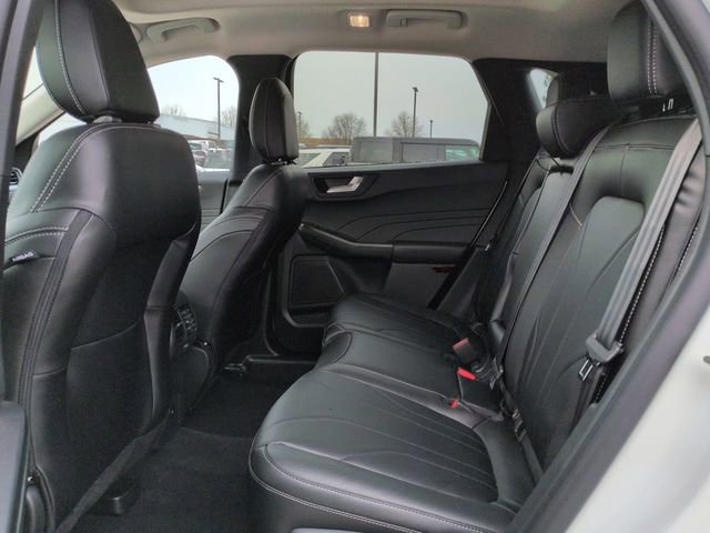 New 2026 Ford Escape SE w/ PHEV Premium Package image 12