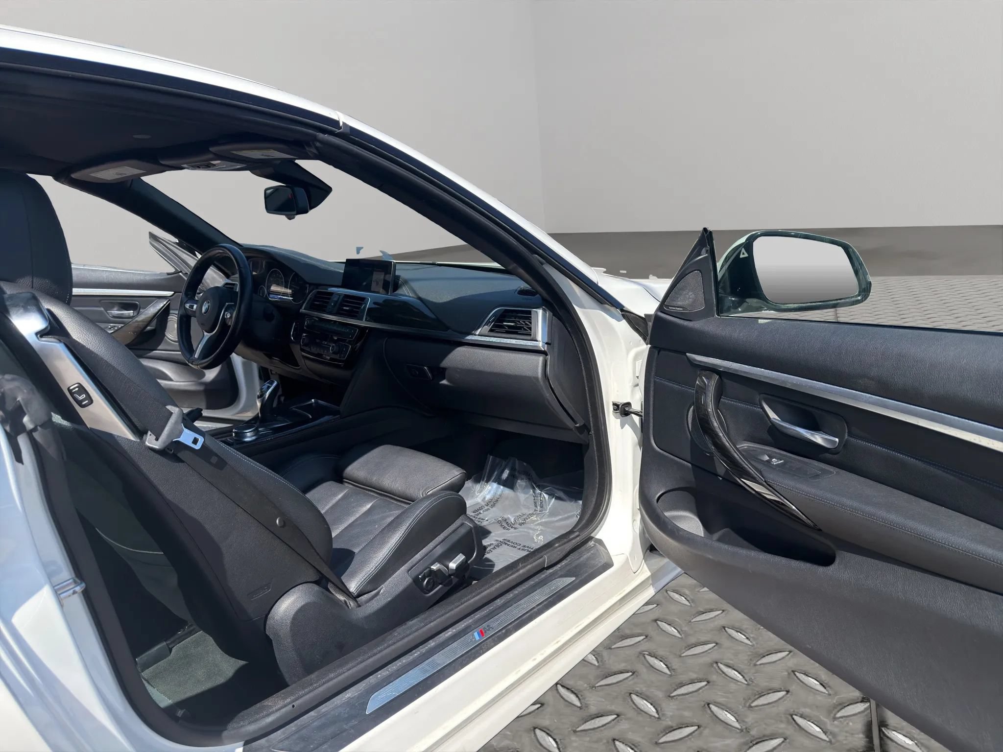 Used 2018 BMW 440i Convertible RWD image 22