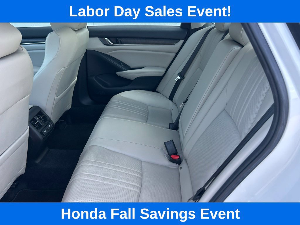 Used 2022 Honda Accord Touring image 12