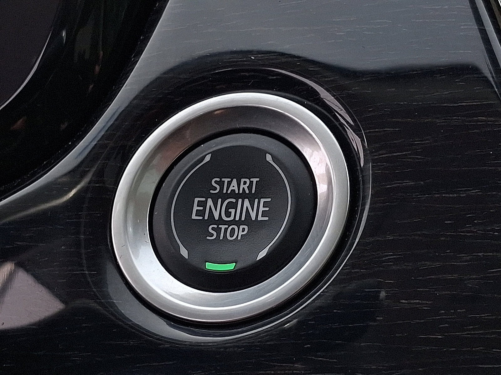 Certified 2023 Cadillac XT6 Premium Luxury w/ Technology Package image 24