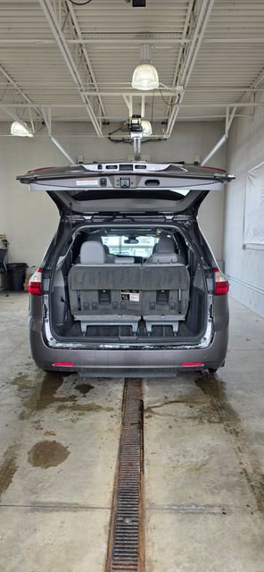 Used 2018 Toyota Sienna XLE Premium image 5