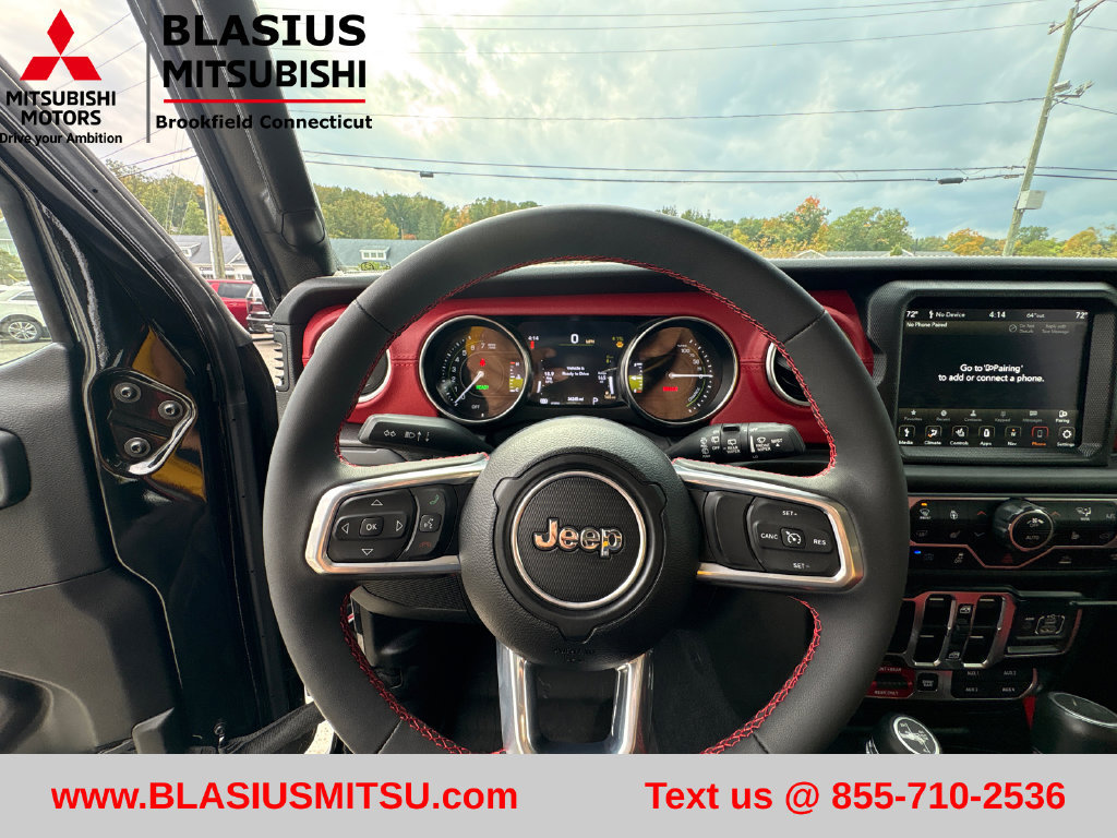 Used 2023 Jeep Wrangler Unlimited Rubicon 4xe AWD/4WD image 20