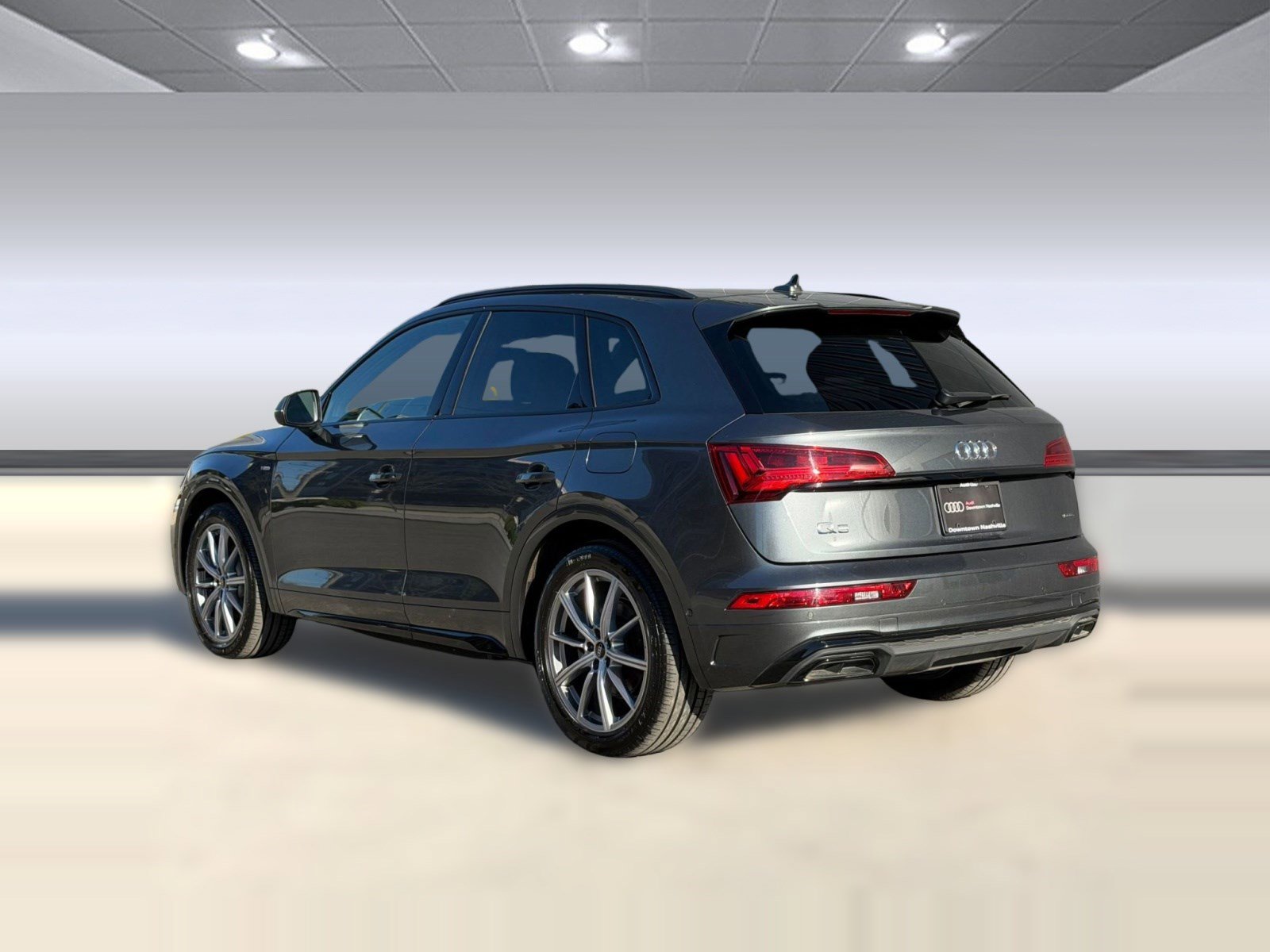 Certified 2023 Audi Q5 e Prestige w/ Prestige Package image 3