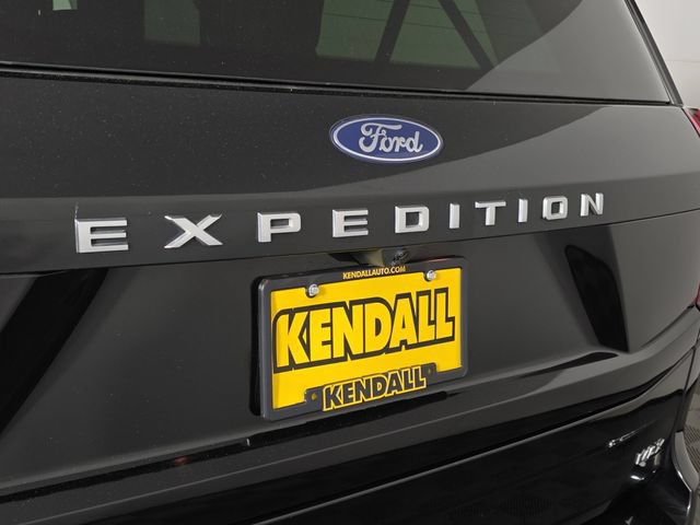 Certified 2025 Ford Expedition Max Active AWD/4WD image 11