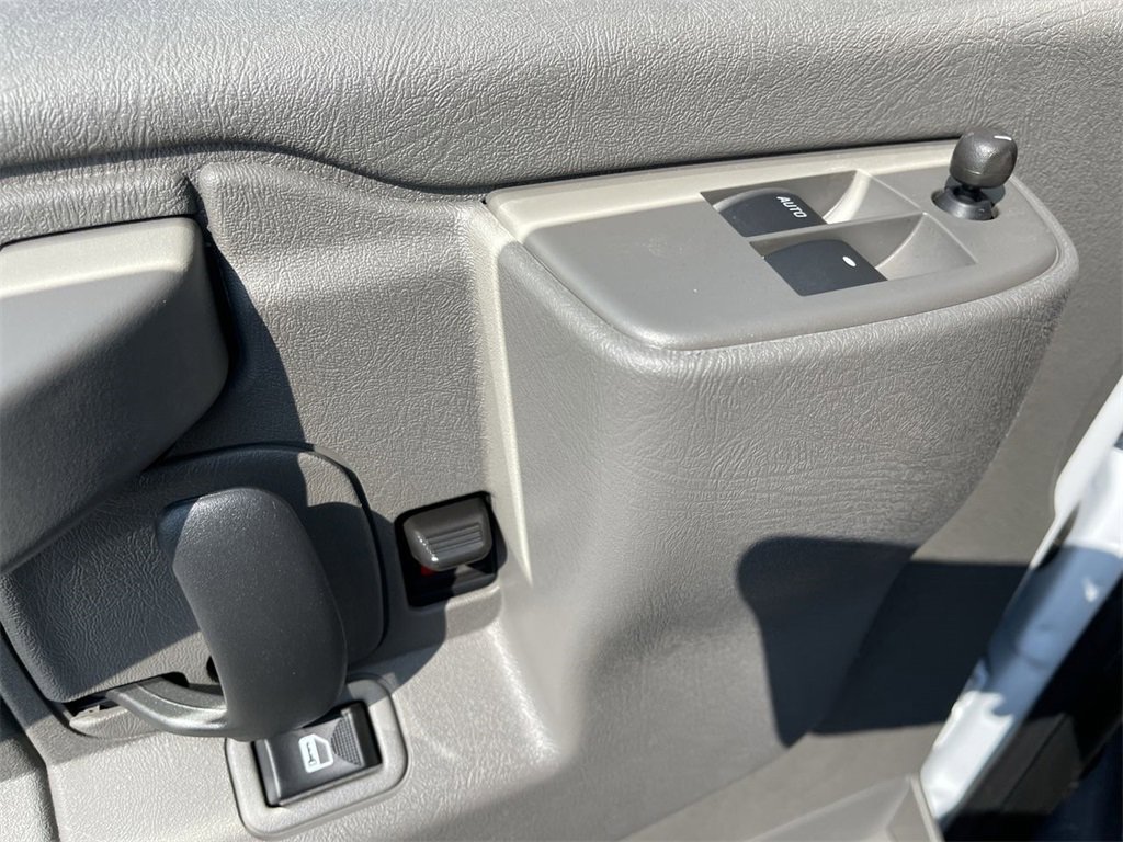 New 2025 Chevrolet Express 3500 Extended w/ Driver Convenience Package image 8