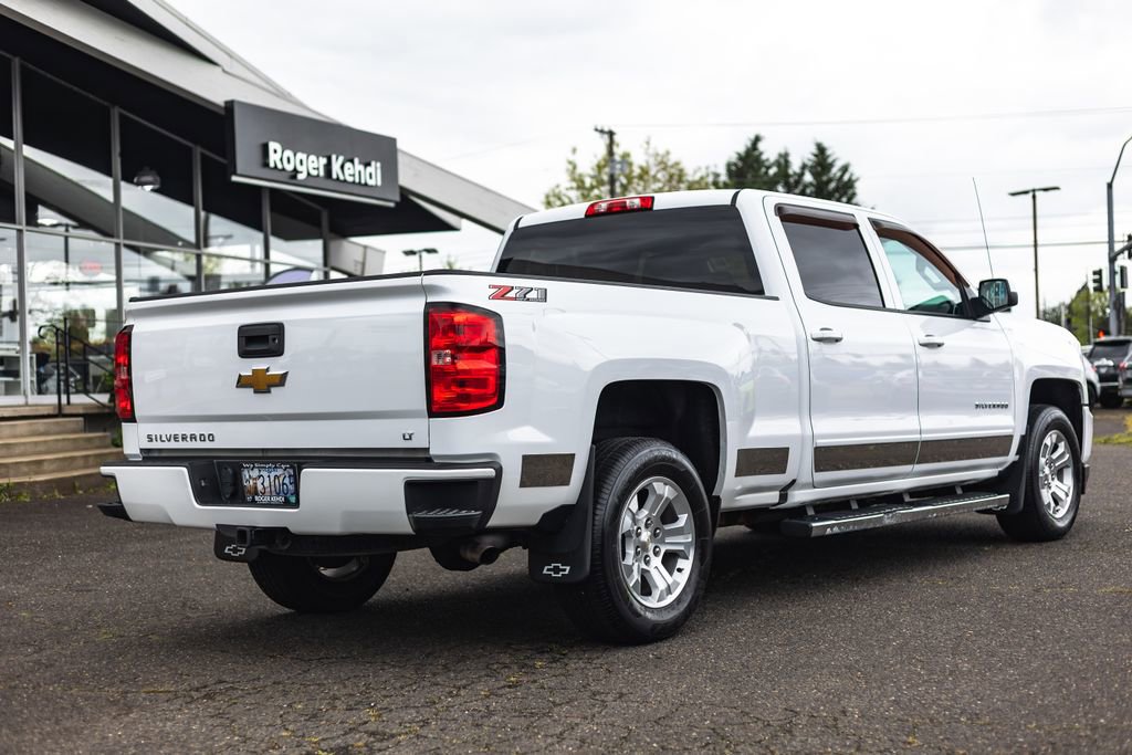Used 2018 Chevrolet Silverado 1500 LT w/ All Star Edition AWD/4WD image 9