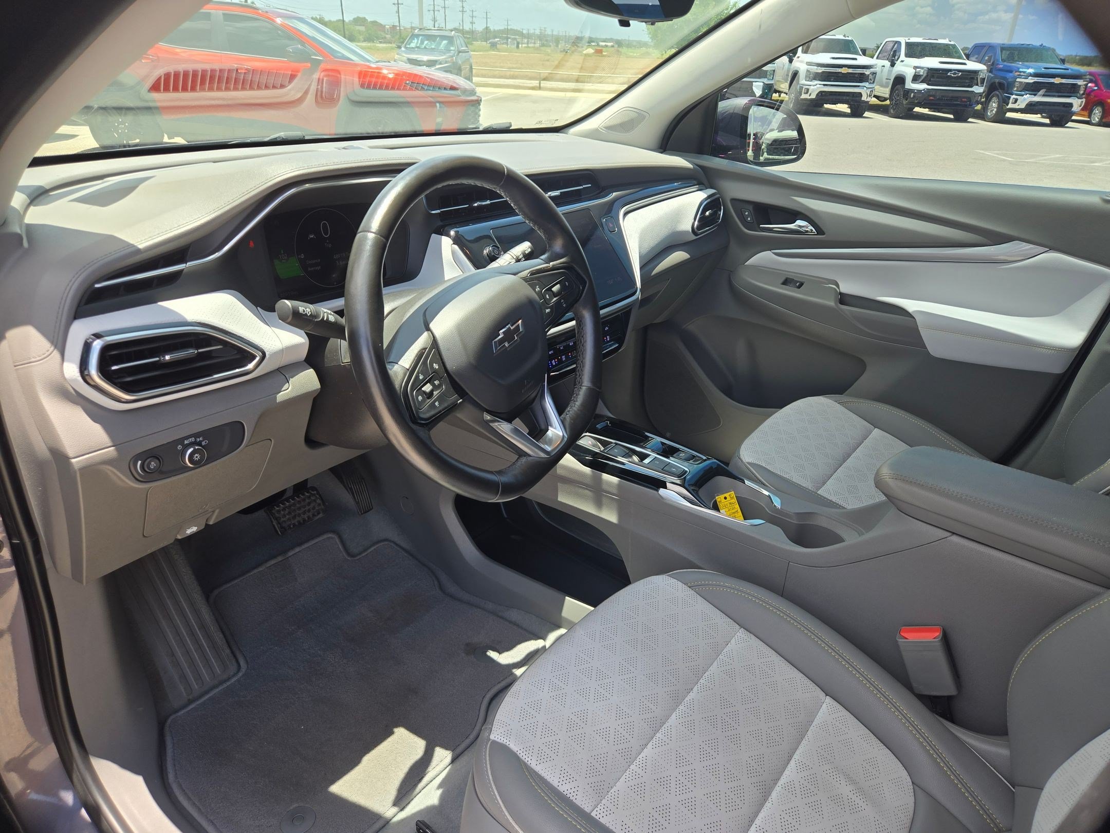 Used 2022 Chevrolet Bolt EUV Premier FWD image 11