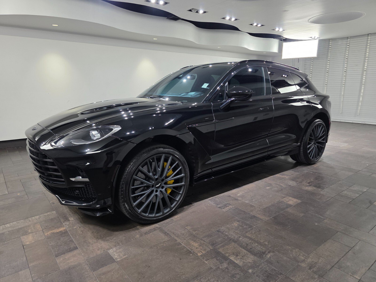 Used 2023 Aston Martin DBX 707 AWD/4WD image 26