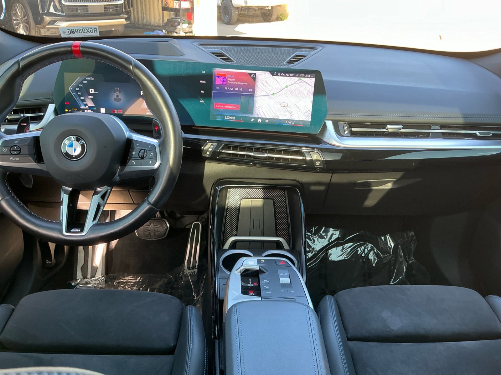 Used 2024 BMW X1 M35i w/ Premium Package image 15