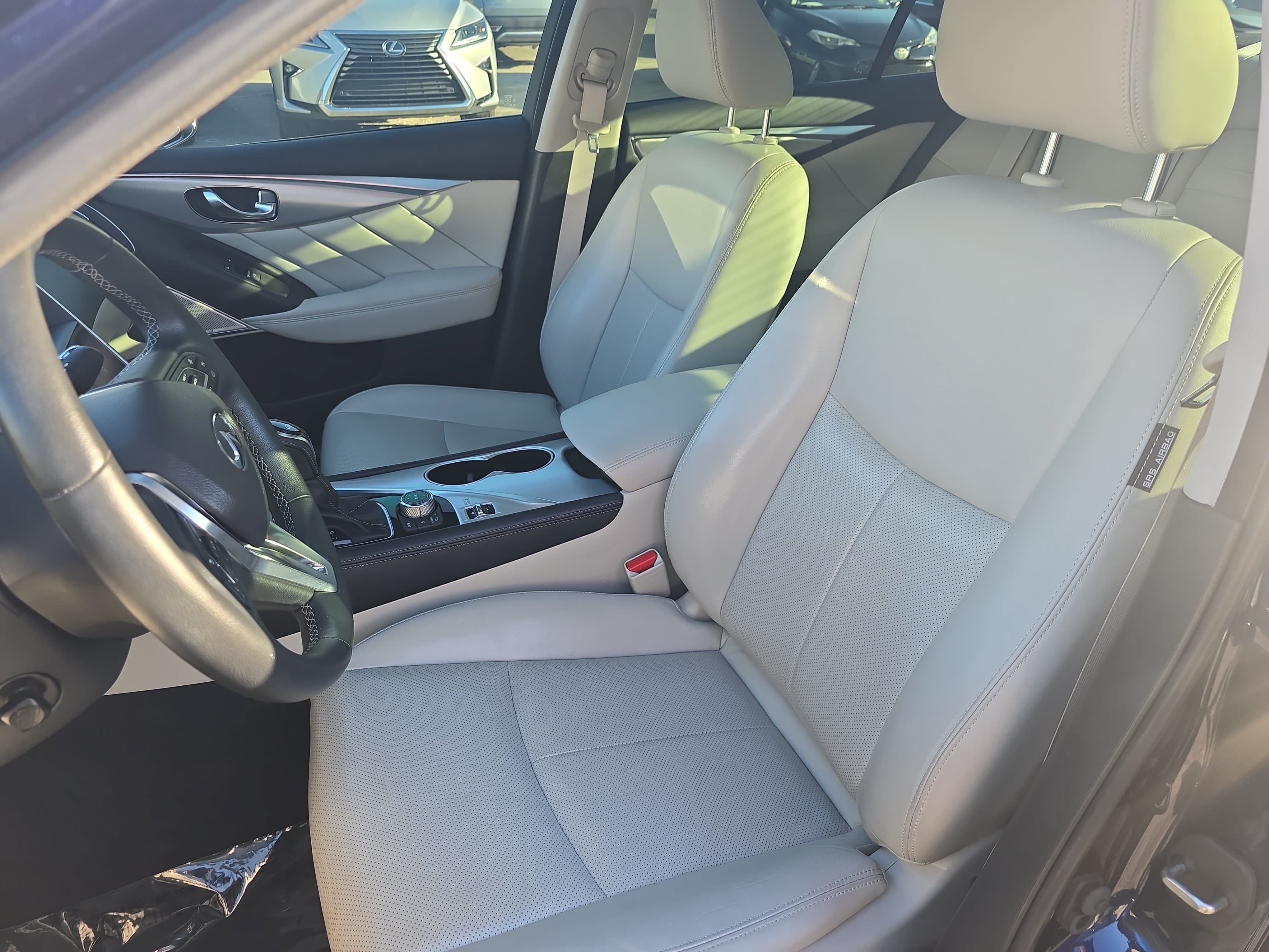 Used 2023 INFINITI Q50 Luxe w/ Cargo Package RWD image 17