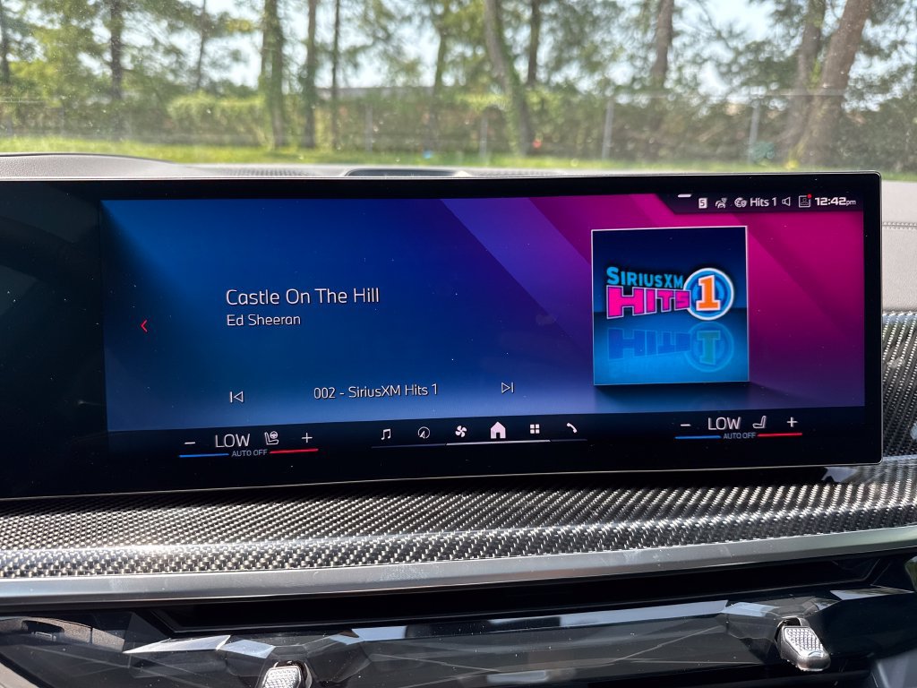 New 2027 BMW X7 M60i AWD/4WD image 15