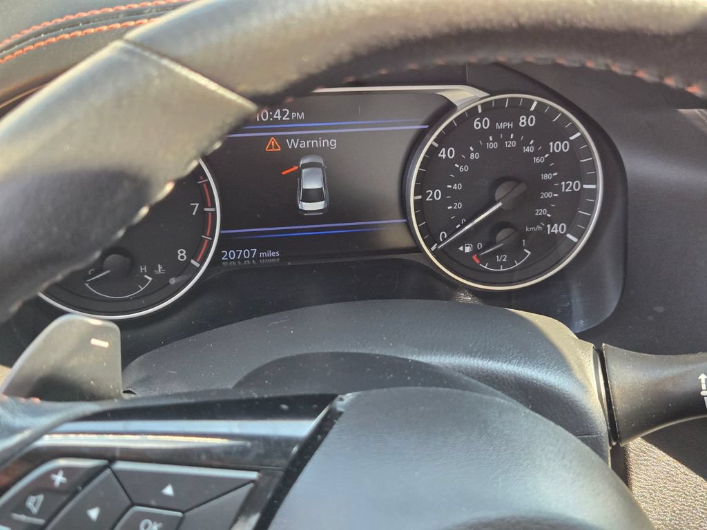 Used 2024 Nissan Altima 2.5 SR FWD image 9