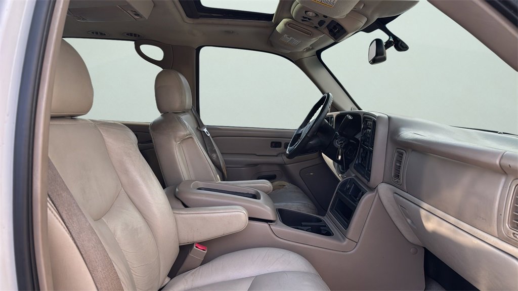 Used 2004 GMC Yukon XL SLT w/ Preferred Equipment Group image 18