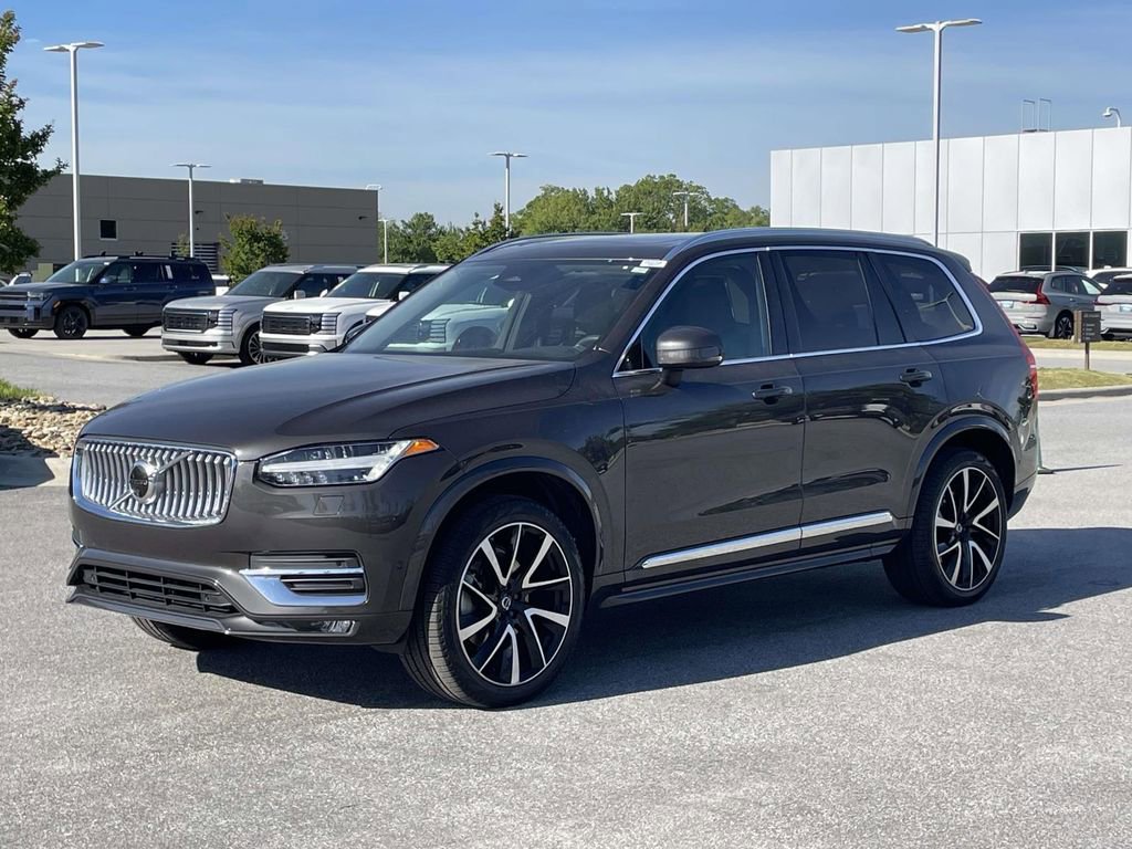 Used 2023 Volvo XC90 B6 Plus w/ Protection Package Premier AWD/4WD image 24