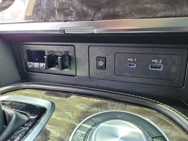 Used 2021 Nissan Armada Platinum w/ Captain's Chairs Package RWD image 33