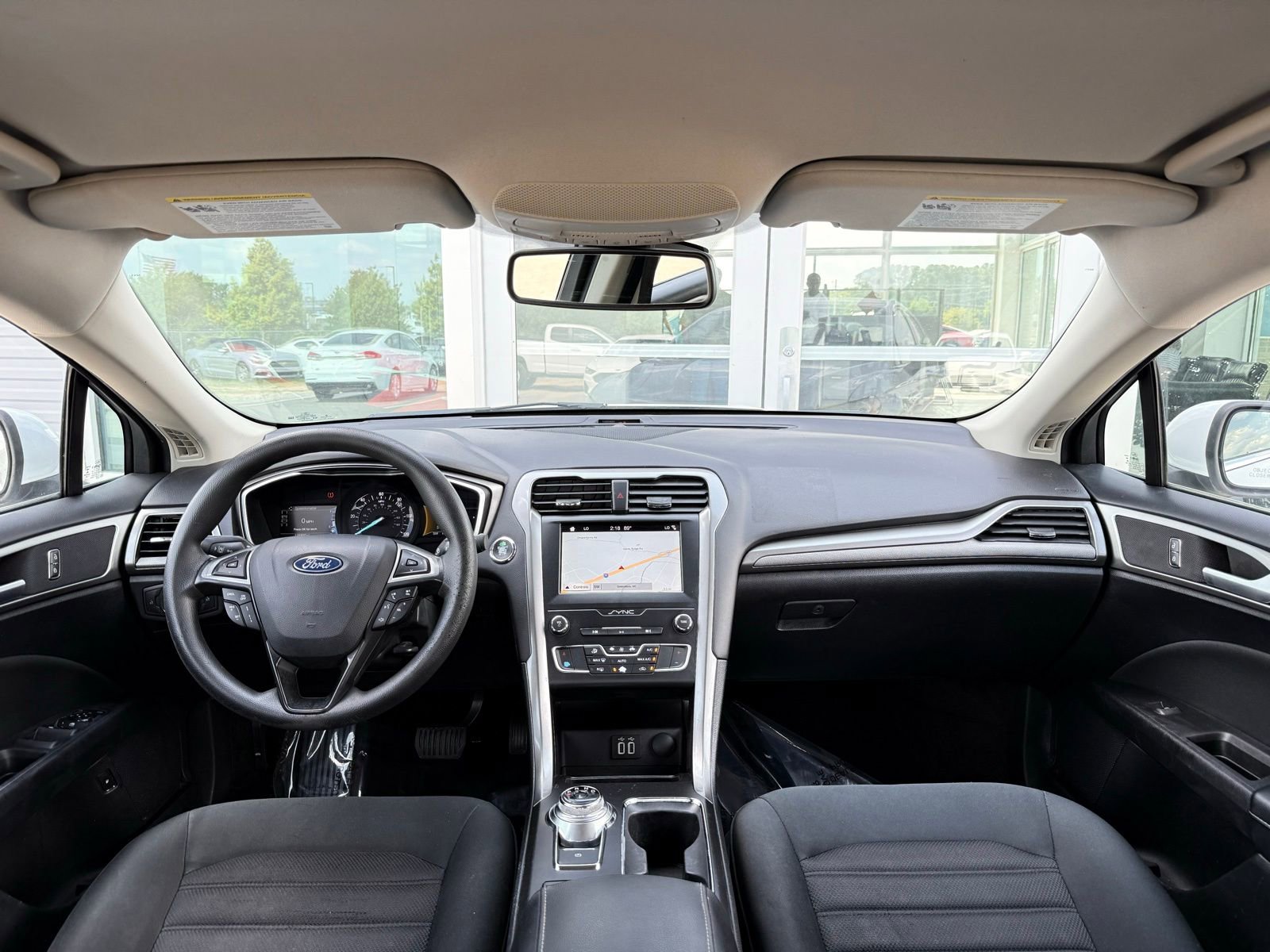 Used 2019 Ford Fusion SE FWD image 20