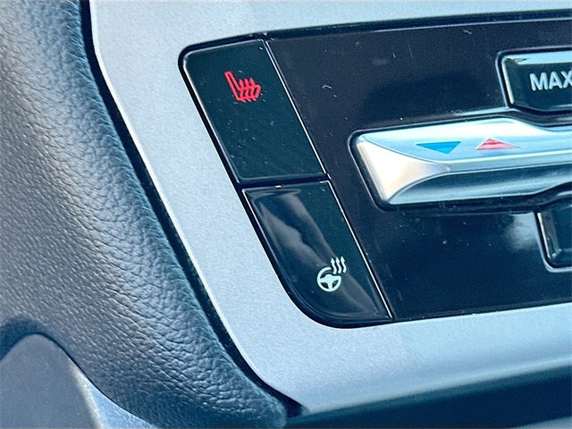 Used 2024 Ford Explorer XLT w/ Equipment Group 202A image 19