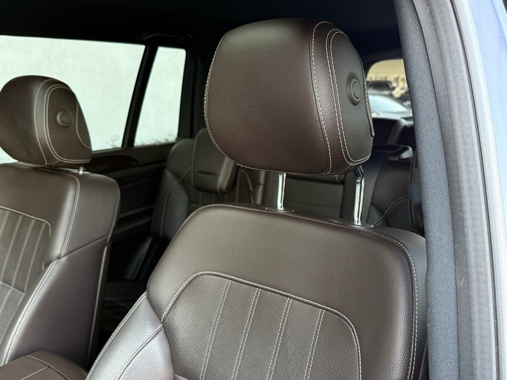 Certified 2019 Mercedes-Benz GLS 450 4MATIC image 3