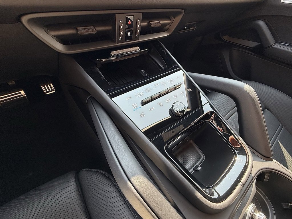 New 2026 Porsche Cayenne S image 16