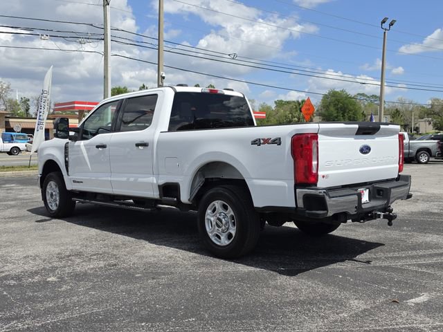 Used 2025 Ford F250 XLT AWD/4WD image 3