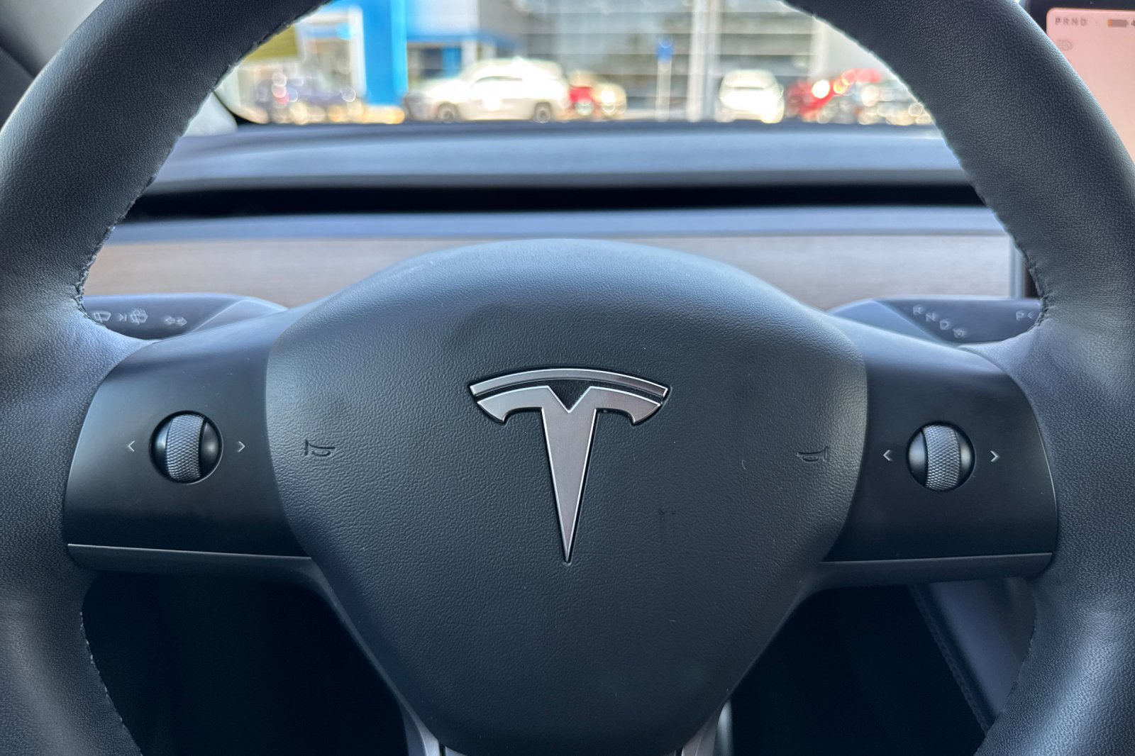 Used 2022 Tesla Model Y Performance AWD/4WD image 25