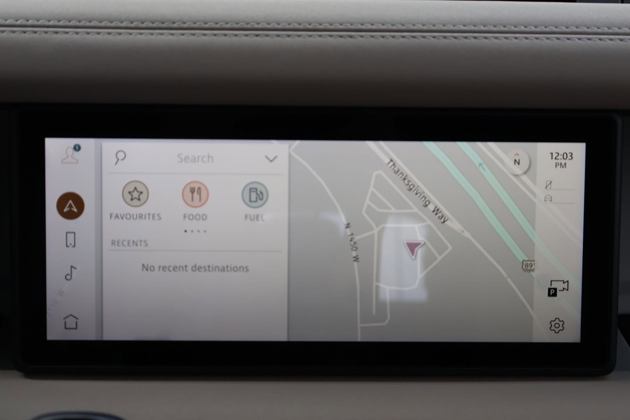 Certified 2023 Land Rover Defender 110 X-Dynamic SE image 21