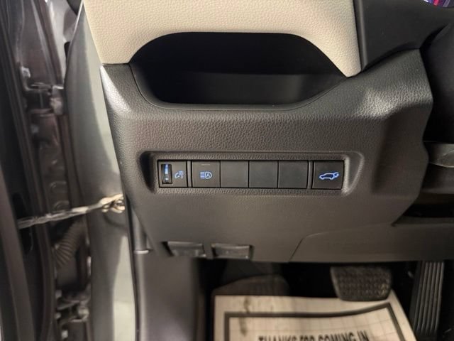 Used 2019 Toyota RAV4 XLE Premium w/ All Weather Liner Package AWD/4WD image 18
