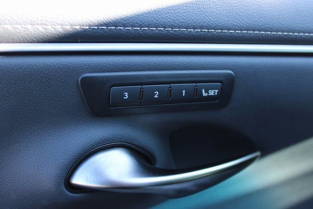 Used 2023 Lexus ES 350 F Sport w/ Accessory Package (Z2) image 12