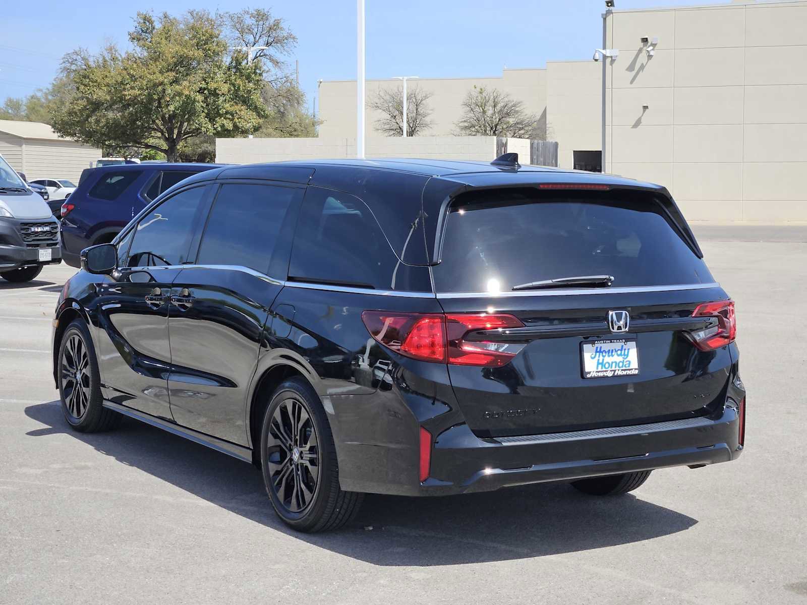 Certified 2026 Honda Odyssey Sport-L image 5