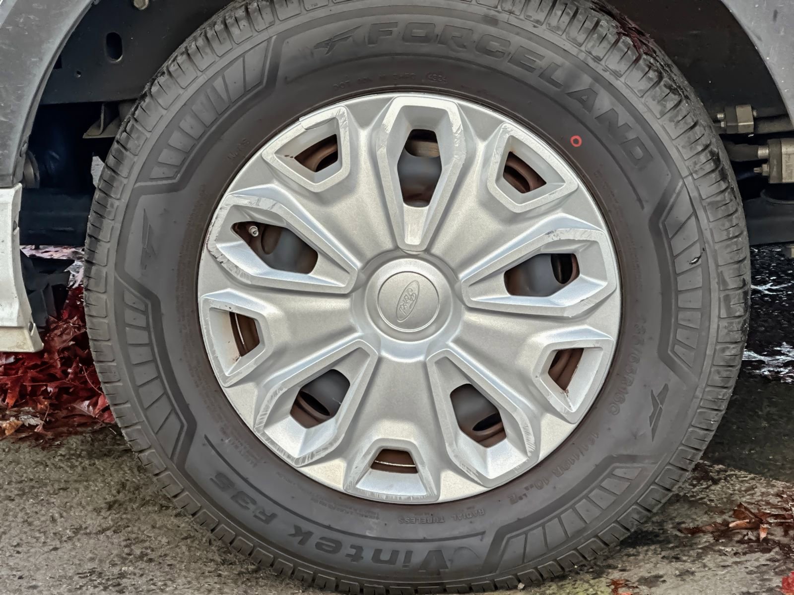 Used 2023 Ford Transit 350 XLT image 29