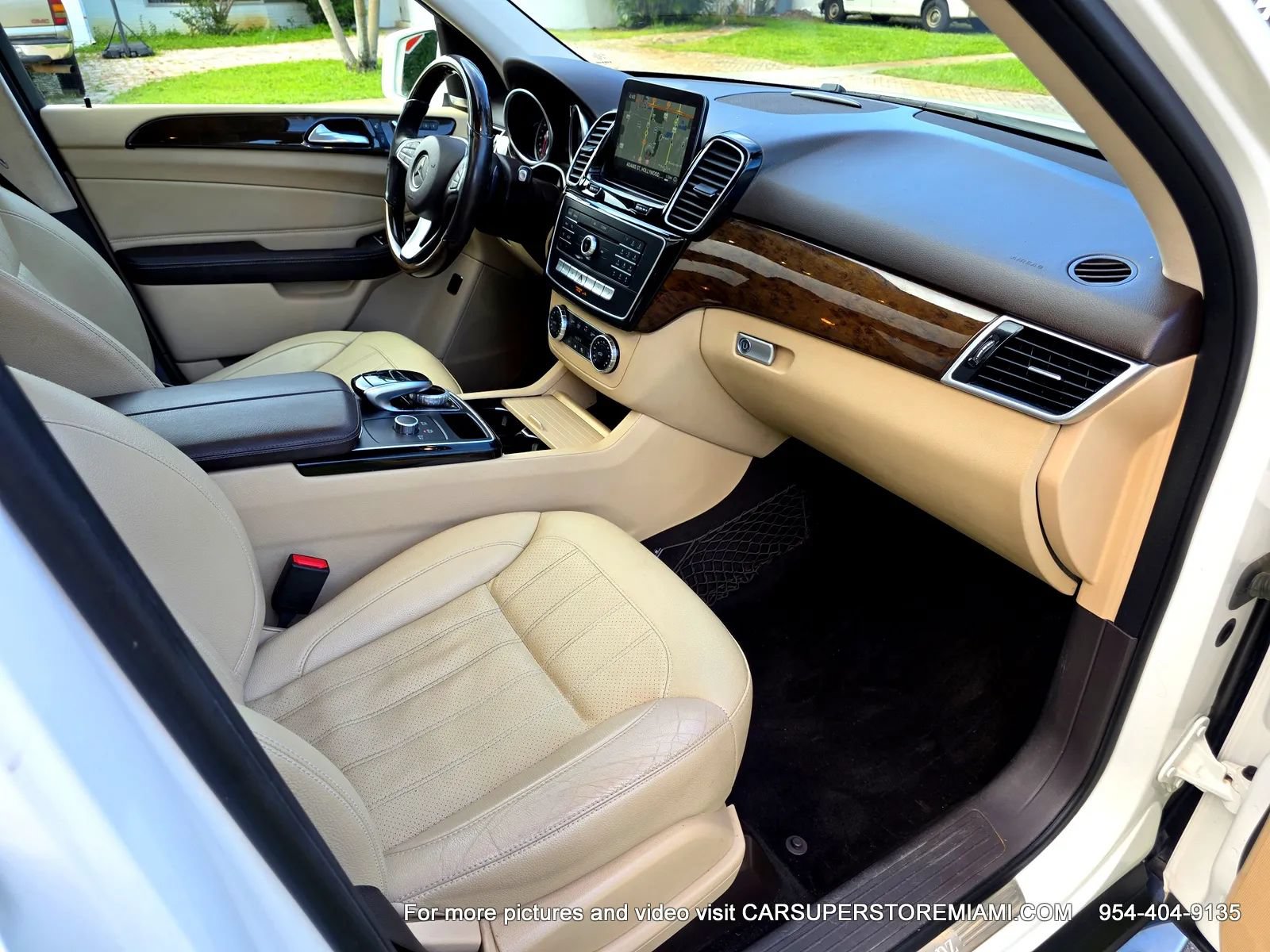 Used 2016 Mercedes-Benz GLE 350 w/ Premium Package image 10
