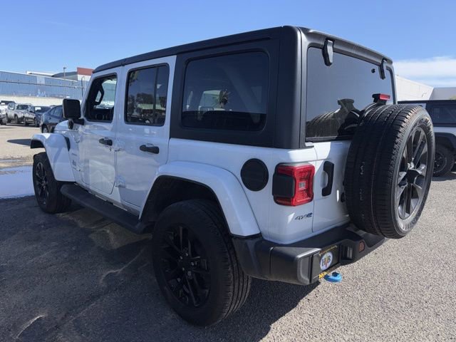 Used 2023 Jeep Wrangler Unlimited Sahara w/ Cold Weather Group image 7