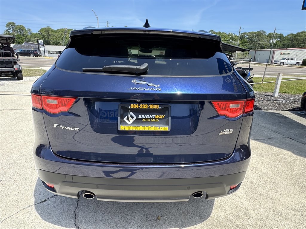 Used 2019 Jaguar F-PACE Premium image 6