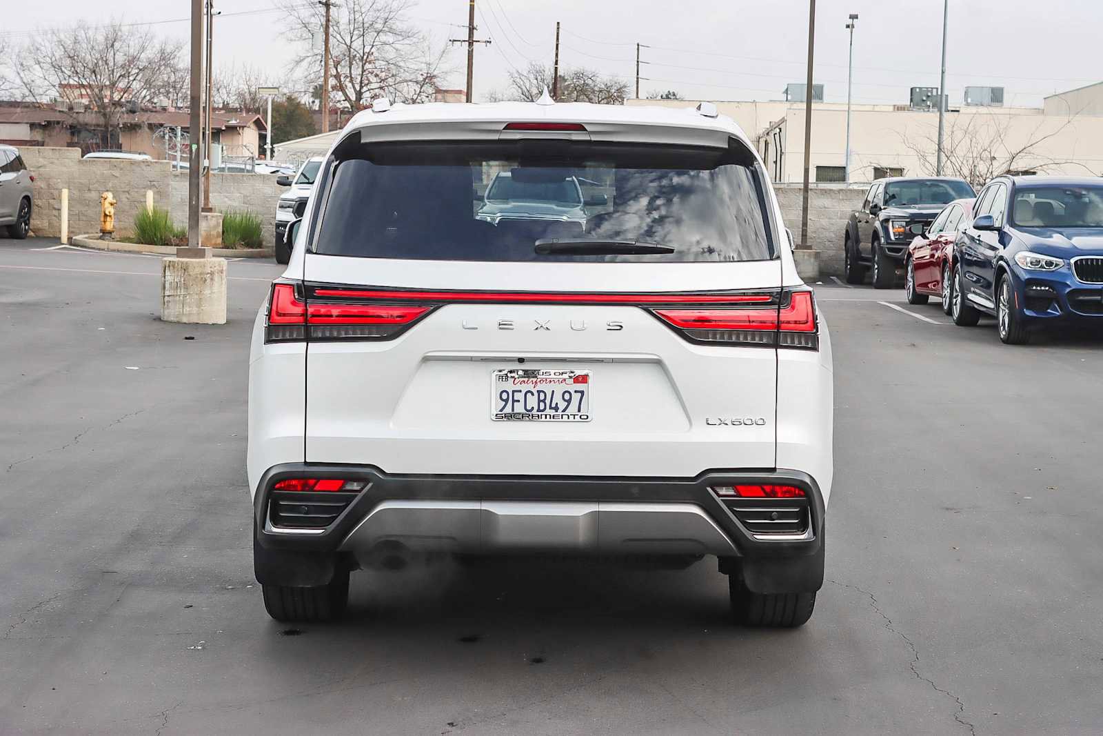 Used 2023 Lexus LX 600 4WD w/ Ultra Luxury Package image 3