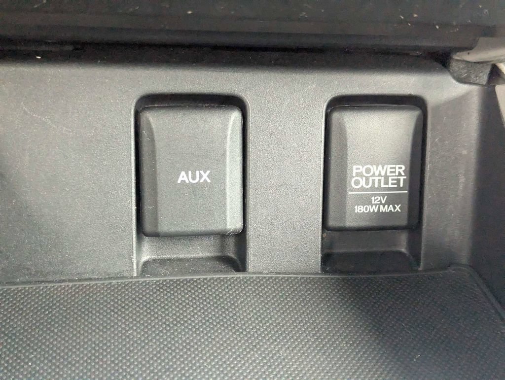 Used 2013 Honda Civic EX-L image 23