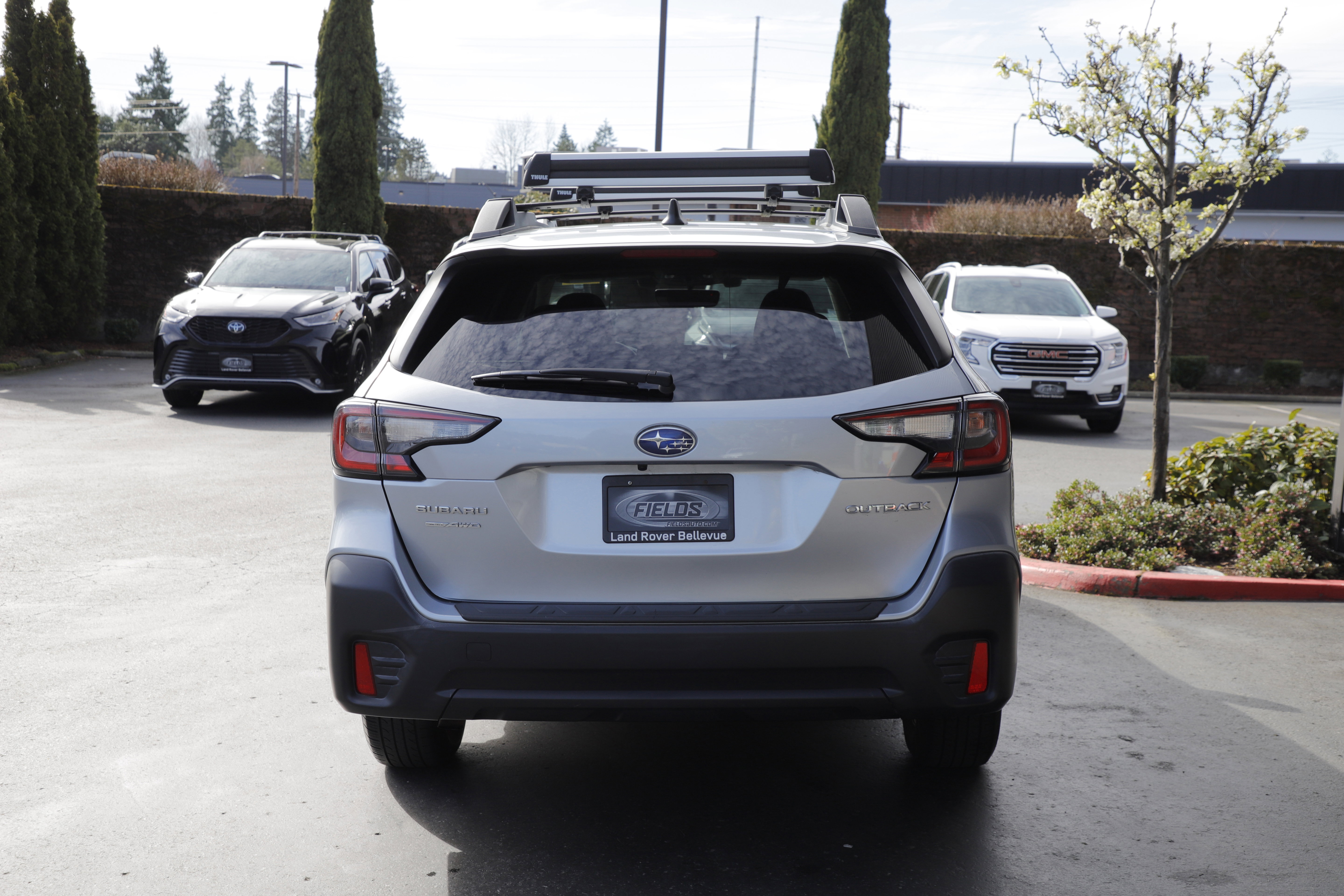 Used 2020 Subaru Outback Premium image 9