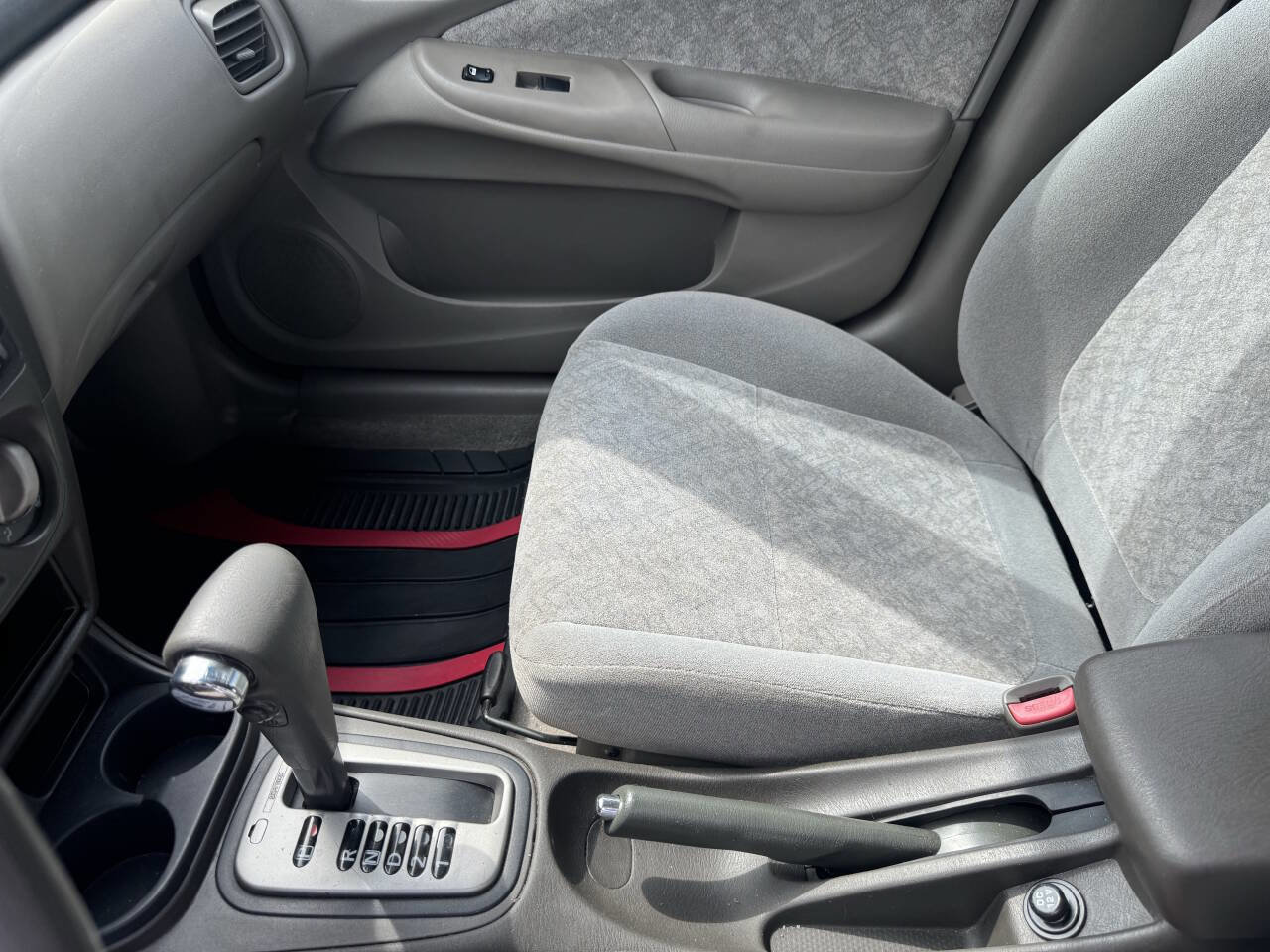Used 2002 Nissan Sentra GXE FWD image 14
