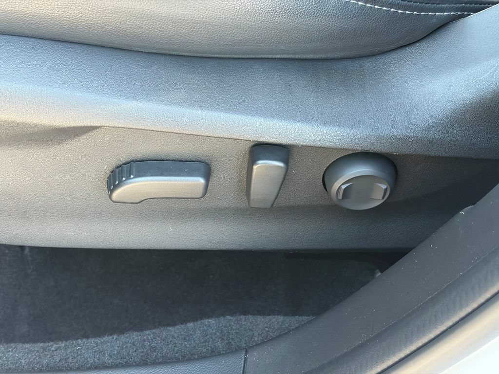 Used 2019 Subaru Forester Limited AWD/4WD image 14