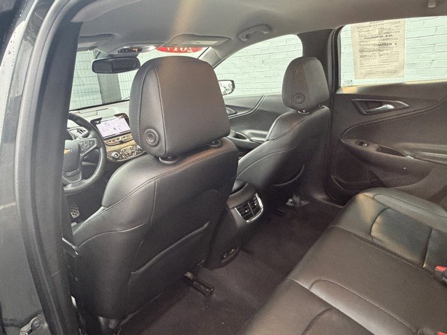 Used 2017 Chevrolet Malibu Hybrid w/ Leather Package image 23